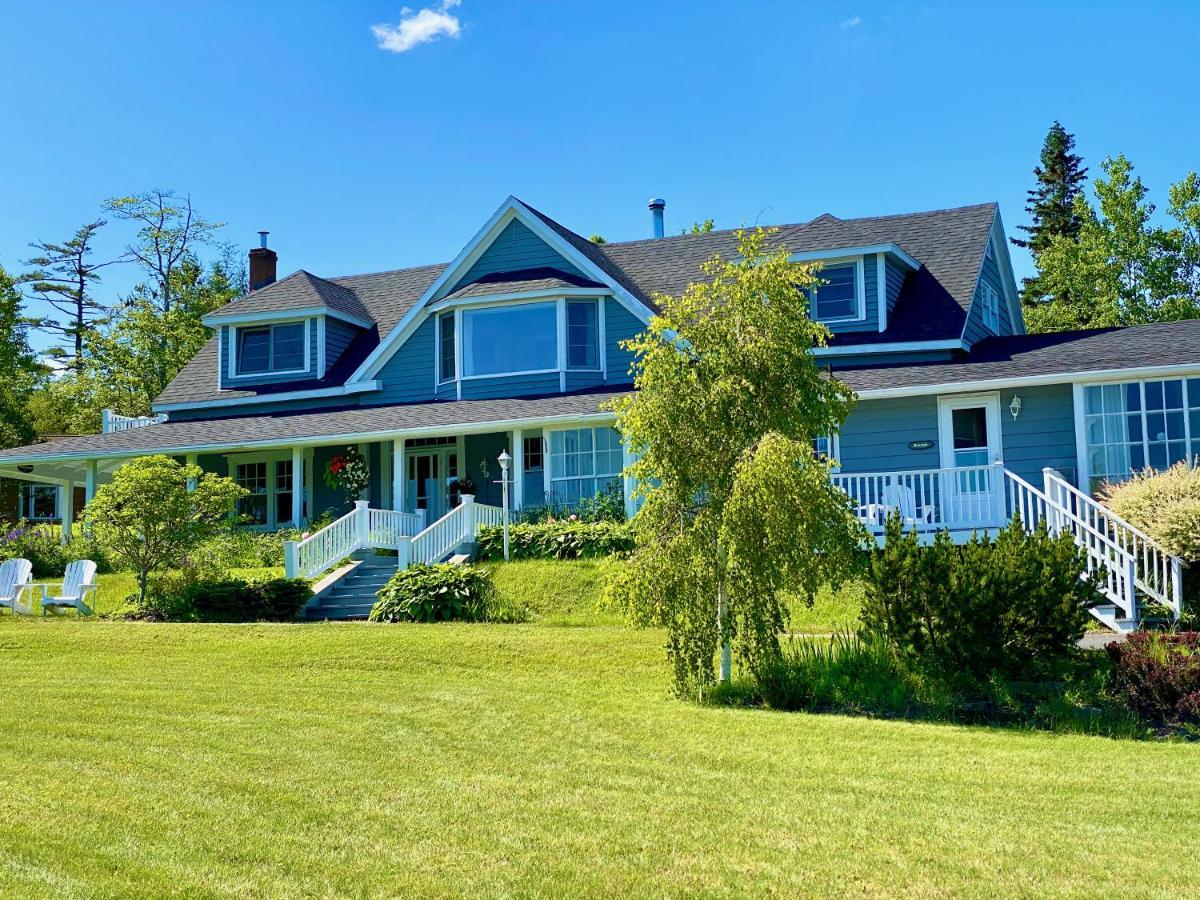 Broadwater Inn & Cottages Baddeck Inlet Exteriör bild