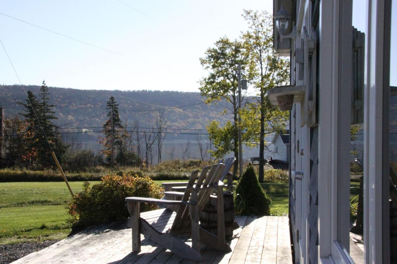 Broadwater Inn & Cottages Baddeck Inlet Exteriör bild