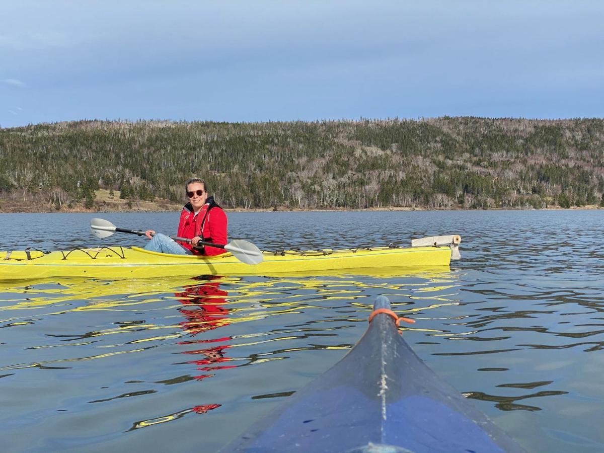 Broadwater Inn & Cottages Baddeck Inlet Exteriör bild