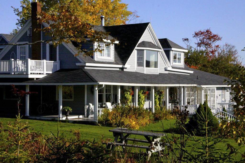 Broadwater Inn & Cottages Baddeck Inlet Exteriör bild