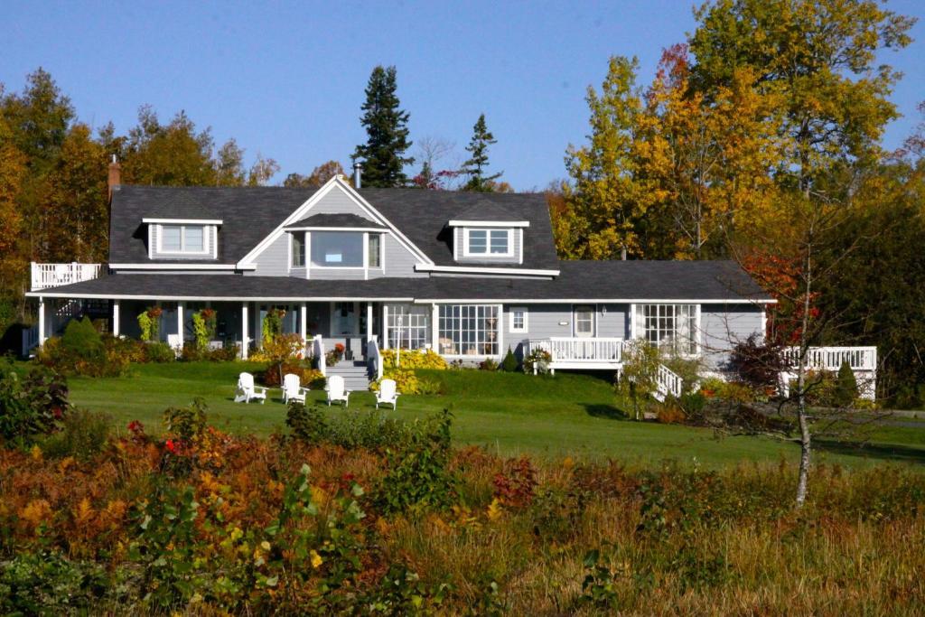 Broadwater Inn & Cottages Baddeck Inlet Exteriör bild